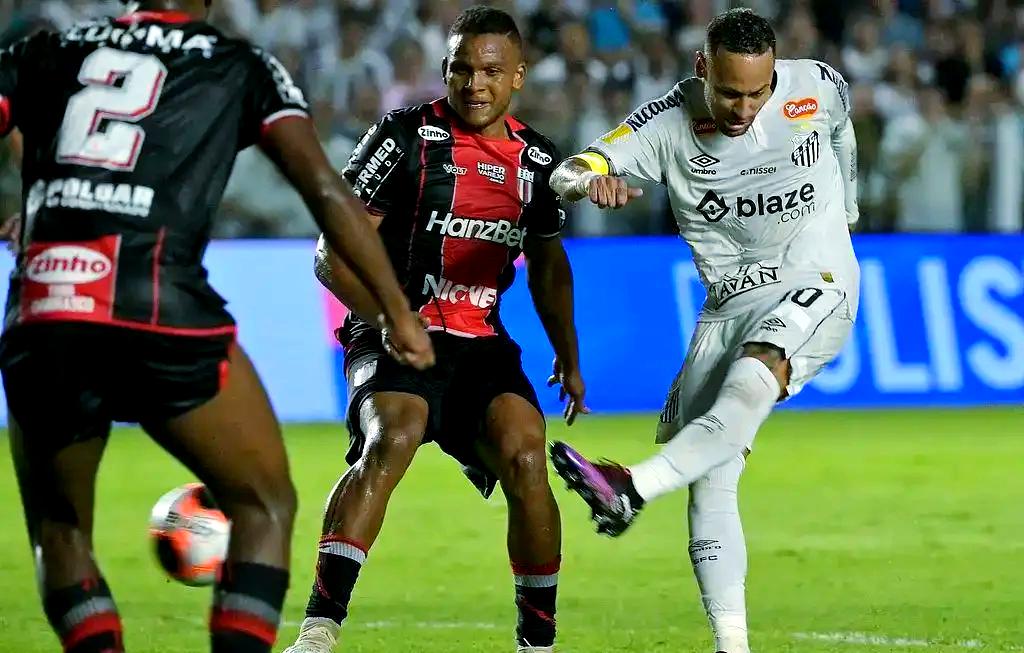 开云体育-关于内马尔重返赛场，夺冠首场状态出色，加拿大队观众沸腾！上演精彩一战的信息