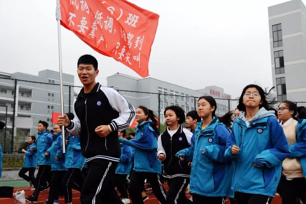 Kaiyun-关于赛后体能课后；圣安东尼奥马刺防线松动备战法联杯；值得警惕；心理建设被强调的信息