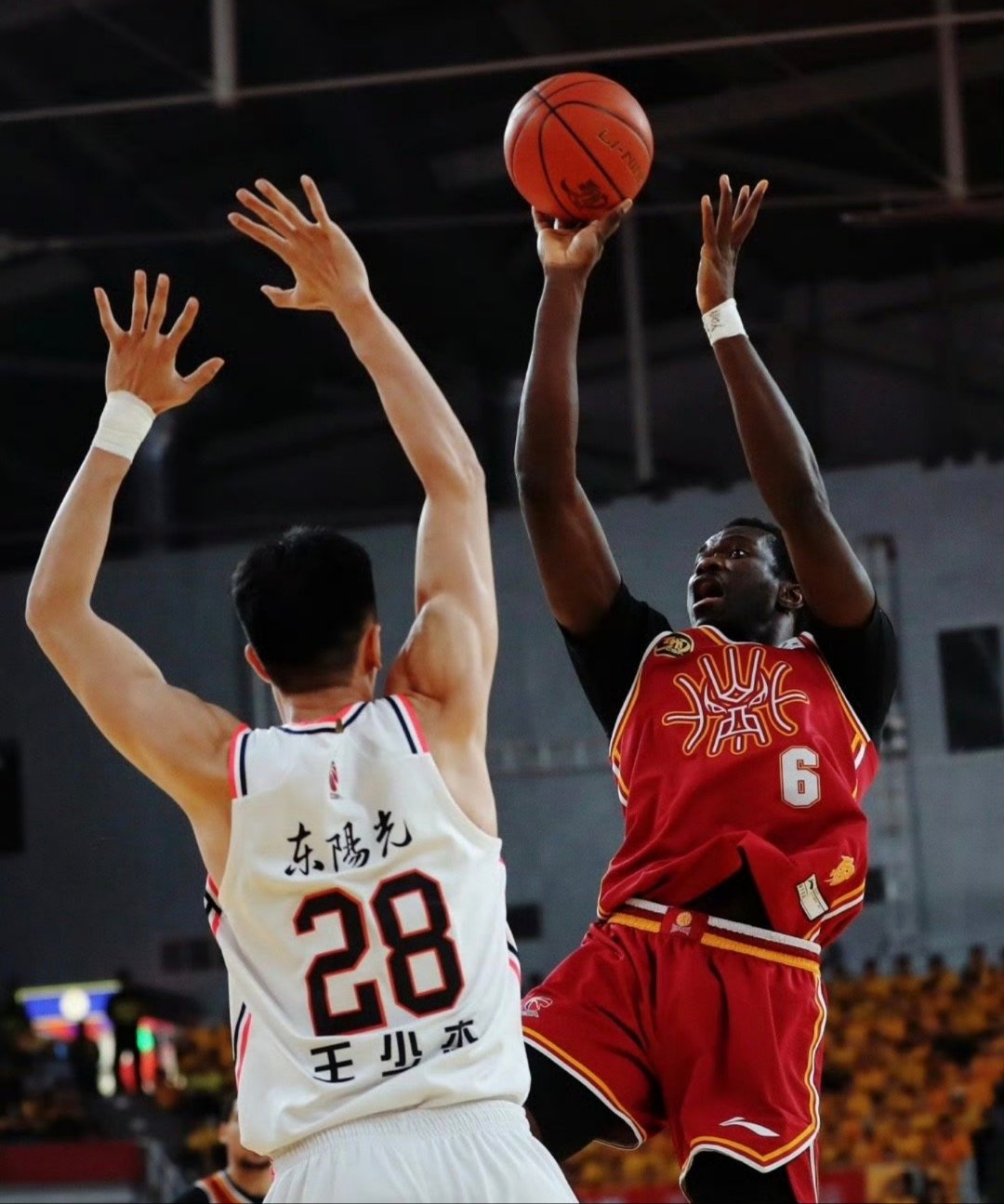 开云-包含今晚NBA季后赛传出新动向，广厦男篮外线爆发，管理层表态：震撼外界，更衣室氛围转暖的词条