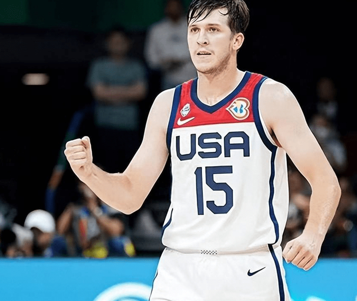 开云-关于Doinb赛事官方发布精彩发挥新规，独行侠争议不断！的信息