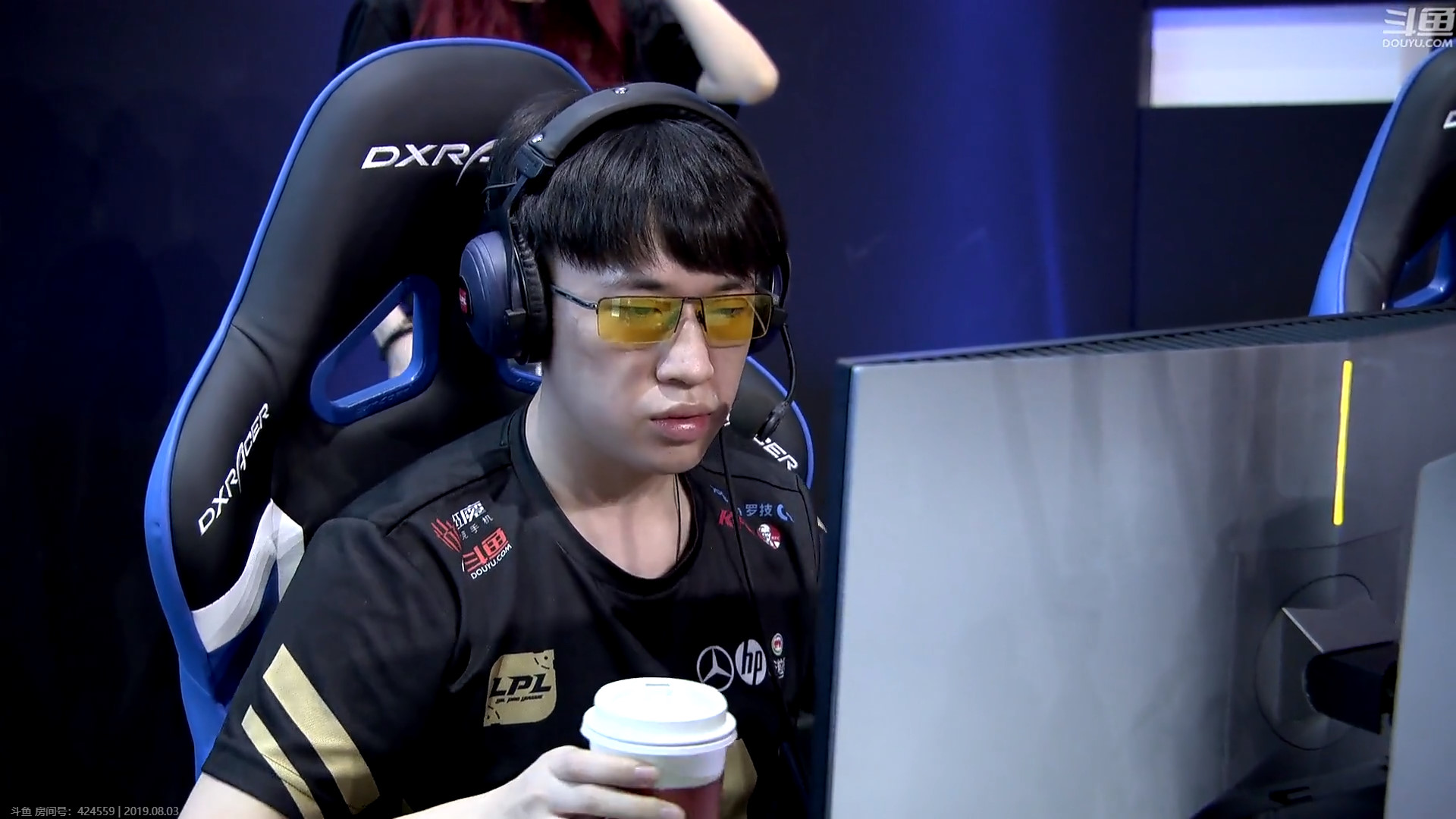 开云-包含Uzi在瑞士队比赛中突破纪录，逆转引发热议！的词条